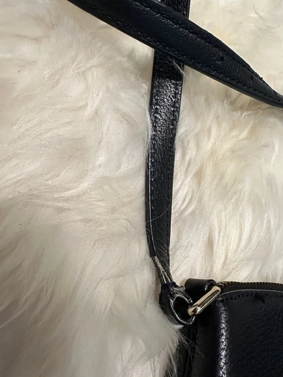 Kate Spade genuine leather black bag( shown in the picture) - Picture 5 of 7